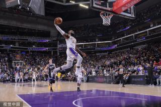 士选手塞尔 士选手塞尔