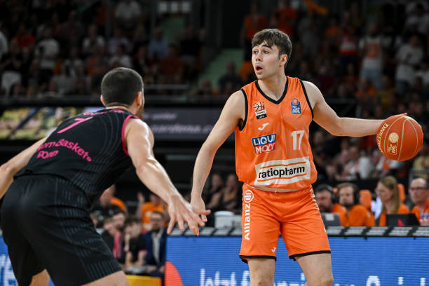 这次关于洛 这次关于洛