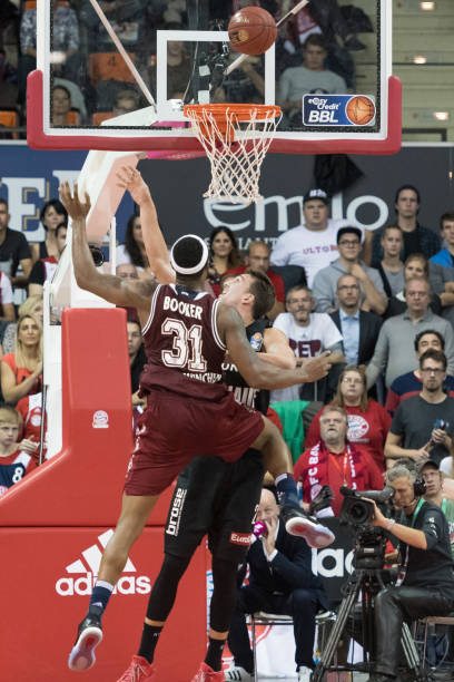 由于一些伤 由于一些伤