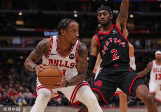 两位年轻球 两位年轻球