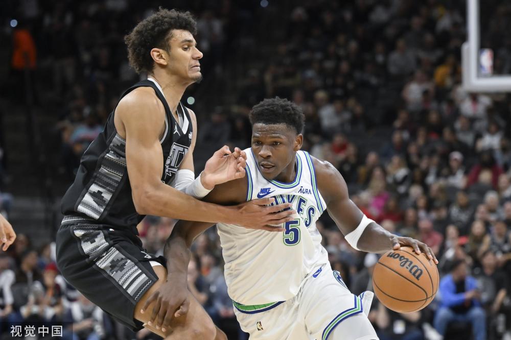 热血沸腾的 热血沸腾的